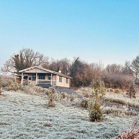 Little Rock Retreat Log Cabin With Hot Tub Castletown Geoghegan Exterior foto