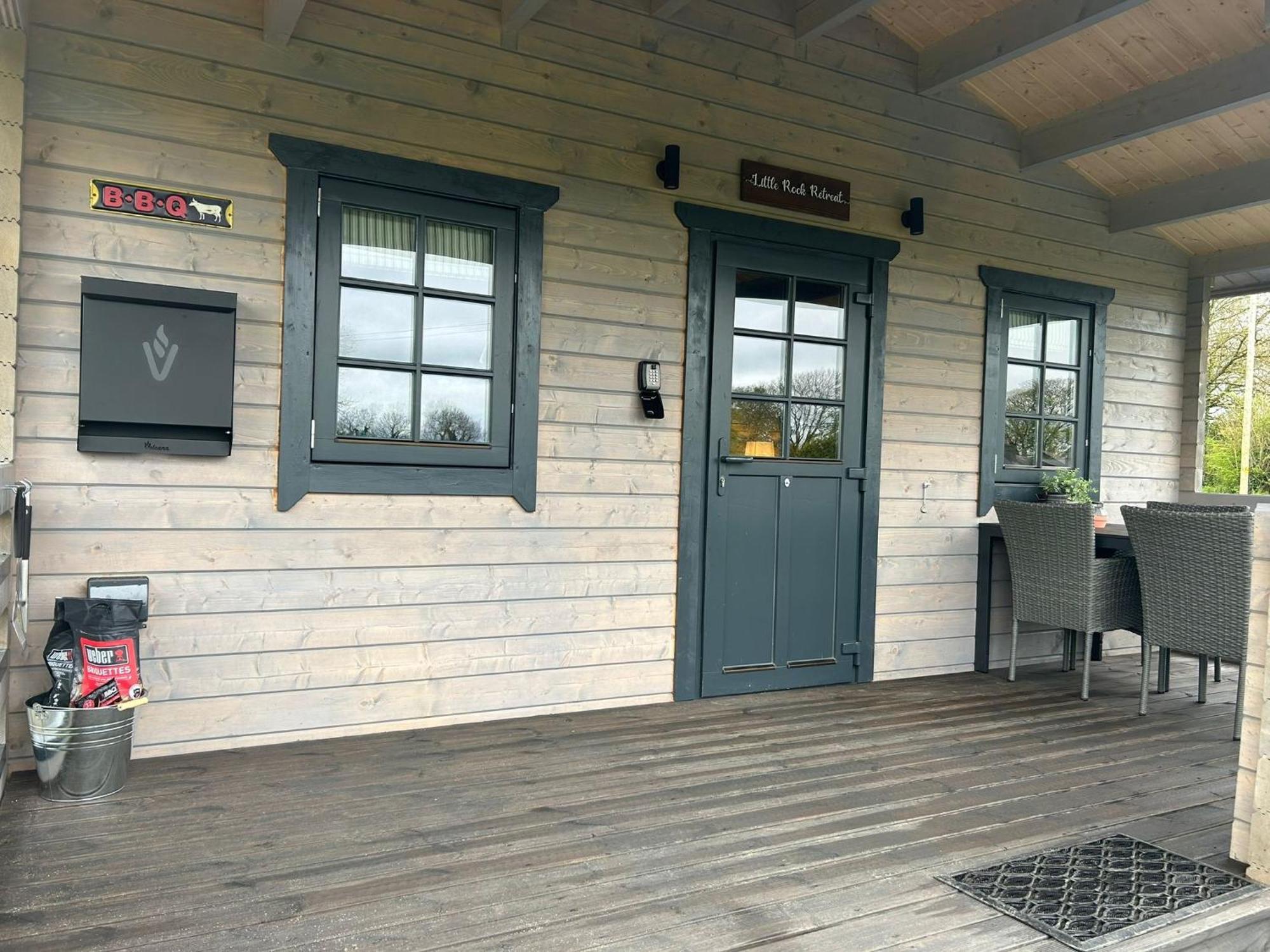 Little Rock Retreat Log Cabin With Hot Tub Castletown Geoghegan Exterior foto